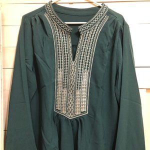 Green white plus size shirt from Shein